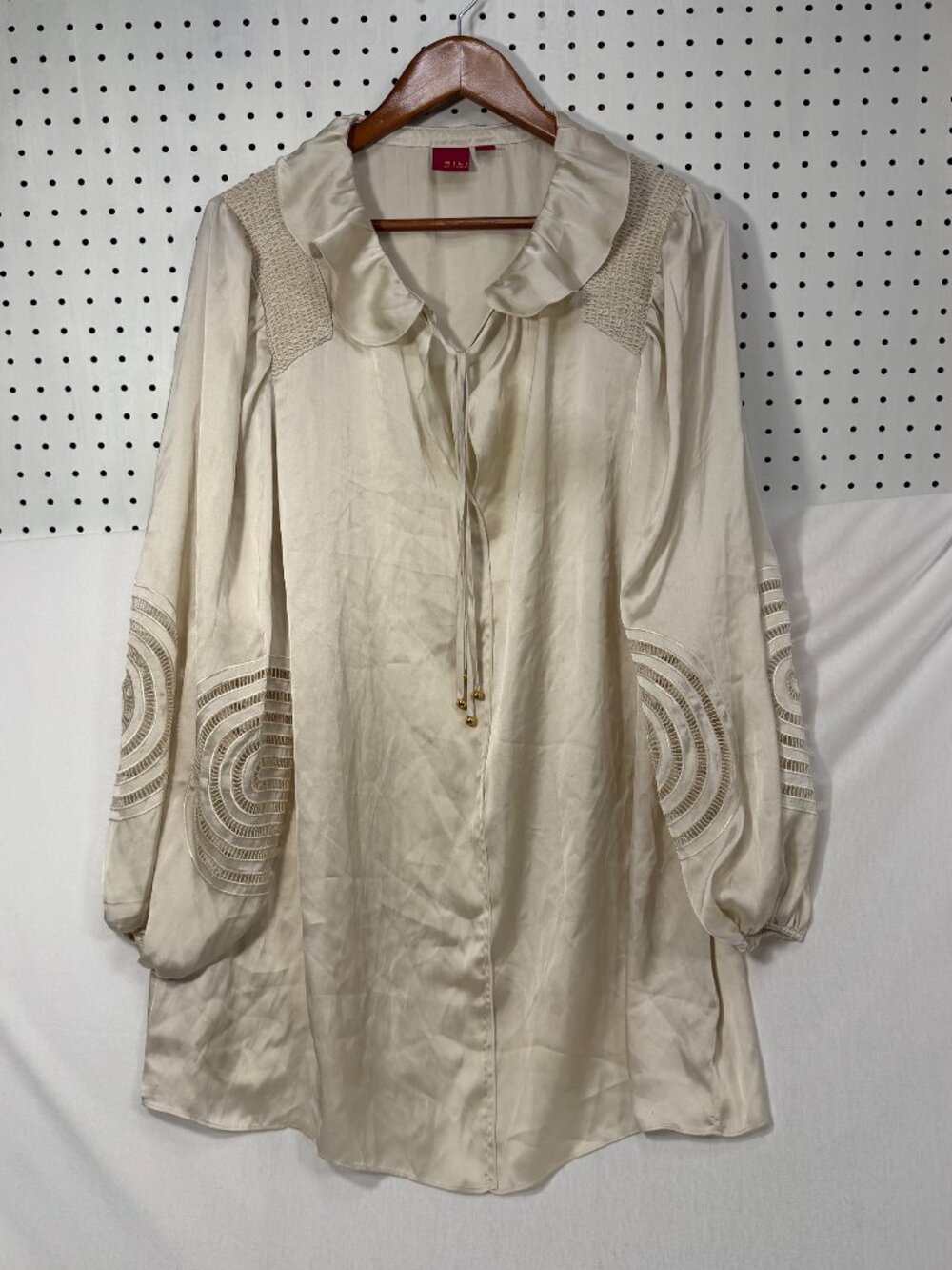 G.I.L.I. Blouse 1X Cream Satin Boho Ruffle Collar Crochet Balloon Sleeve Top